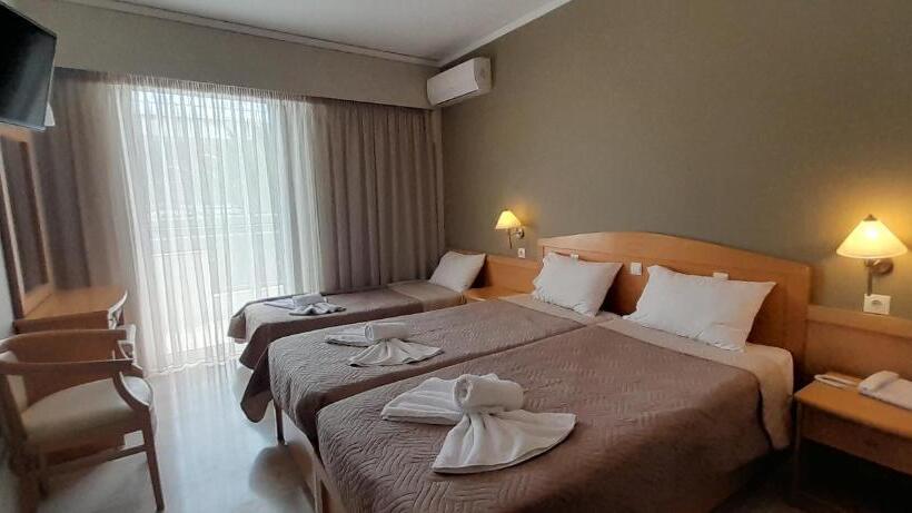 Habitació Triple Estàndard, Serenity Tolo