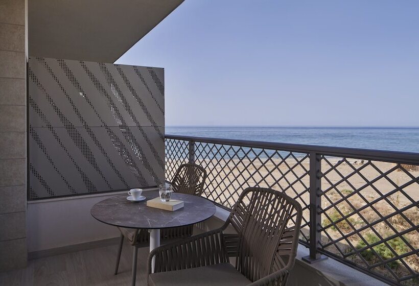 Номер Superior Вид на Море, Amira Luxury Resort & Spa Adults Only