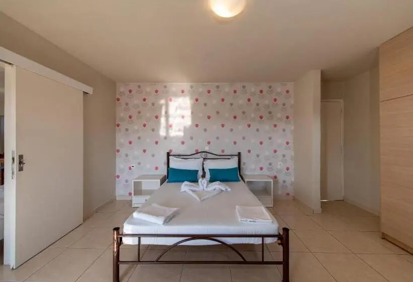 آپارتمان 1 خوابه, The Senses Tsilivi by Zante Plaza