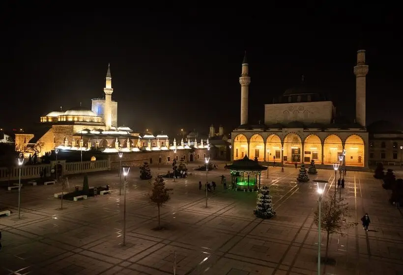 اتاق لوکس چهار تخته, Meva Otel