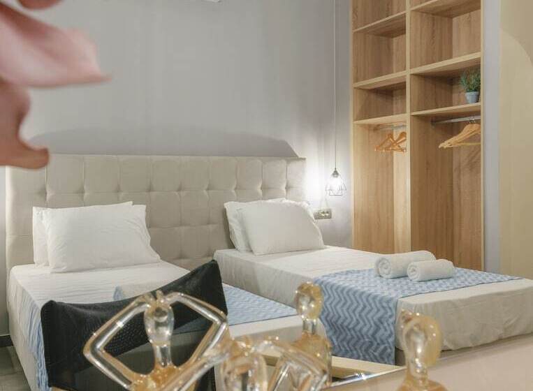 اتاق استاندارد سه نفره, Barcode Studios