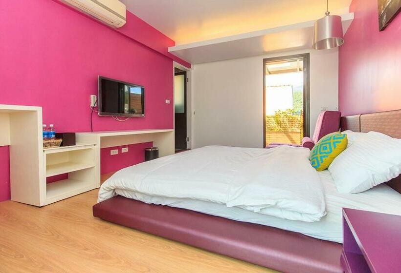 اتاق استاندارد با بالکن, Silimu Hostel