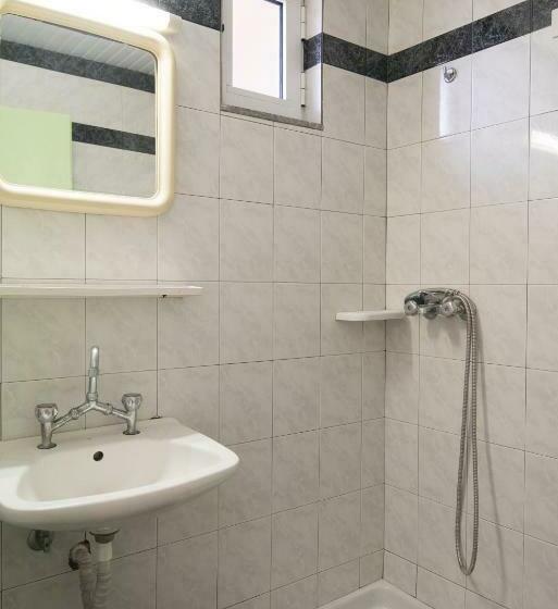 标准工作室, Oasis Studios