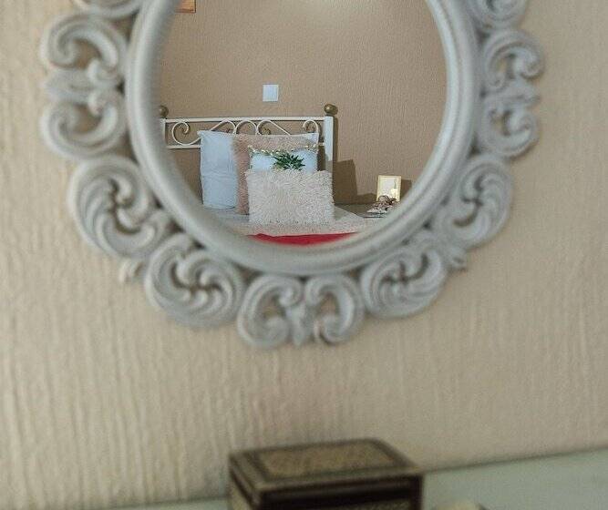 标准工作室带泳池景, Oasis Studios