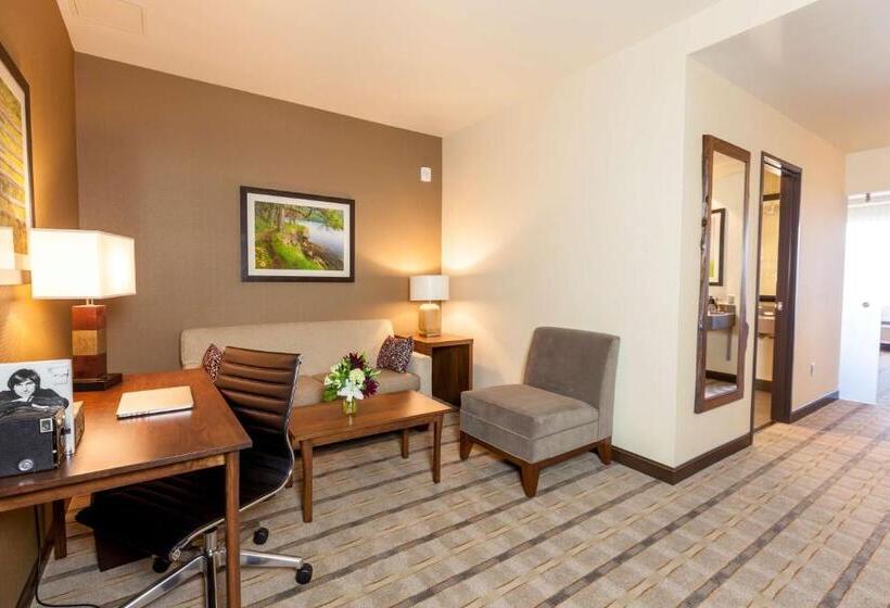 جناح سرير كينج, Best Western Premier Boulder Falls Inn