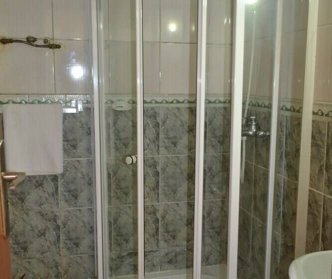 اتاق سوپریور, Denver Plaza