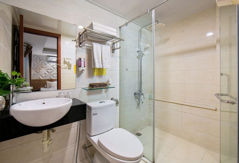 اتاق لوکس, Hanoi Diamond King Hotel & Travel