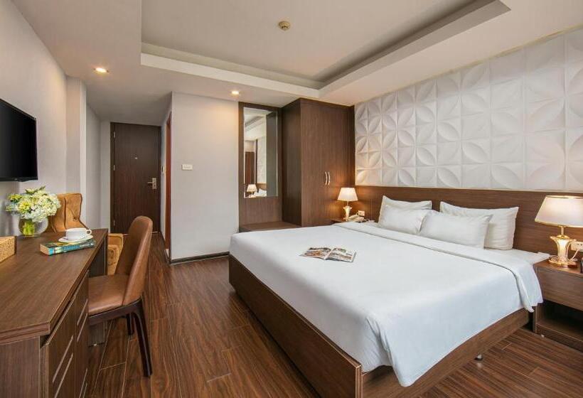 سوییت جونیور, Hanoi Diamond King Hotel & Travel