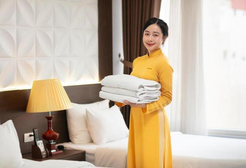 سوییت خانوادگی, Hanoi Diamond King Hotel & Travel