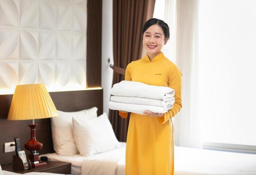 سوییت خانوادگی, Hanoi Diamond King Hotel & Travel