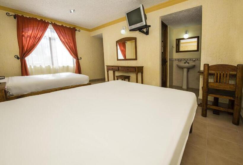 スタンダードルーム, OYO Hotel La Glorieta, Huichapan