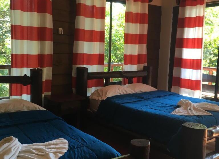 اتاق استاندارد با چشم‌انداز باغ, Samsara