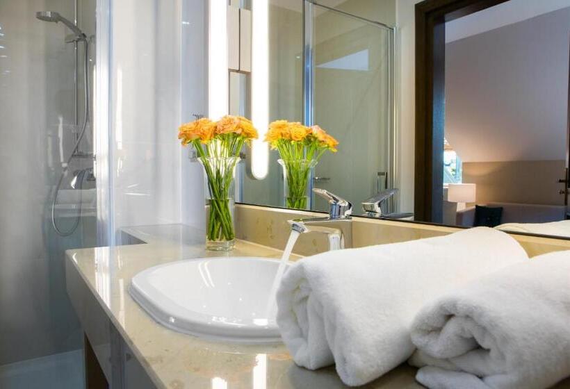 豪华家庭房间, Szary Residence