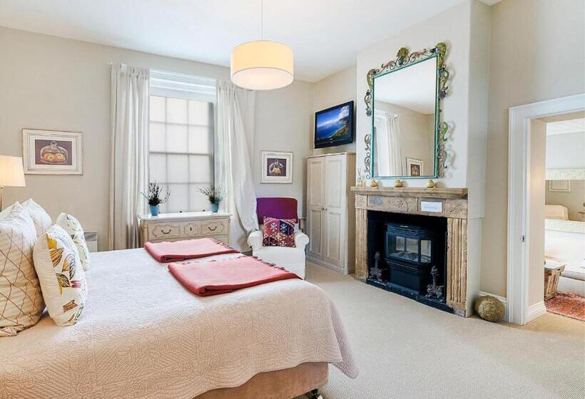 Люкс Кровать Кинг, The Red Feather Inn