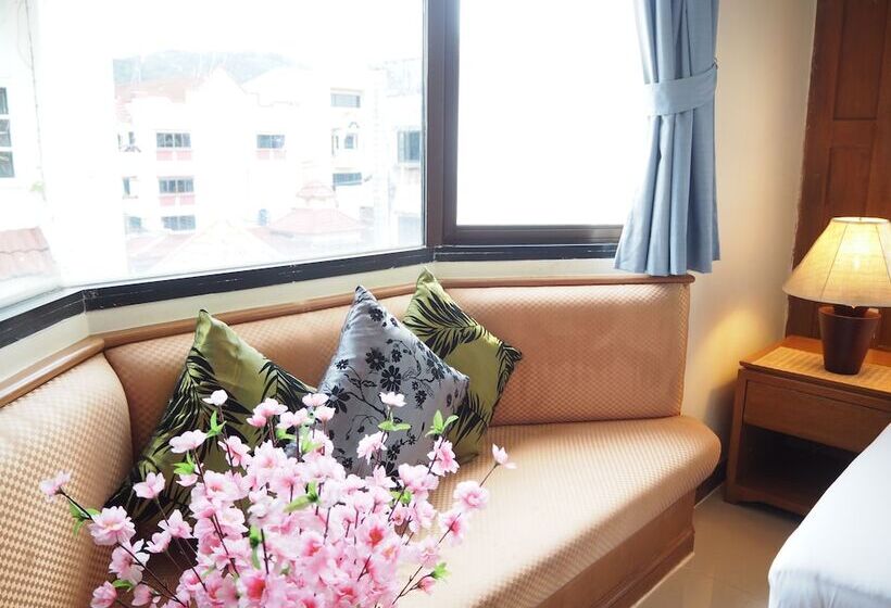 חדר סופריור, Your Place Inn