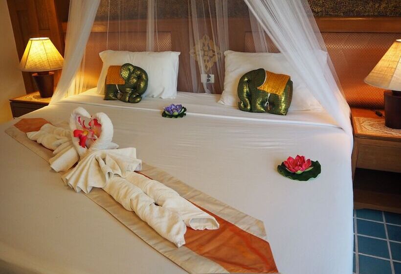 חדר דלוקס, Your Place Inn