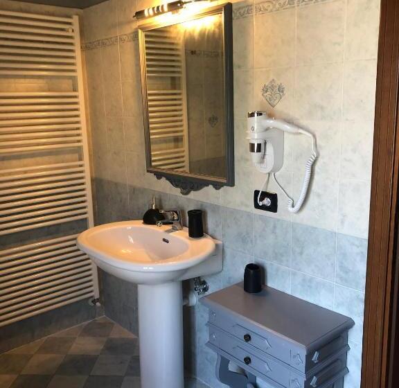 3ベッドルームアパートメント, Villa Scati Bed And Breakfast