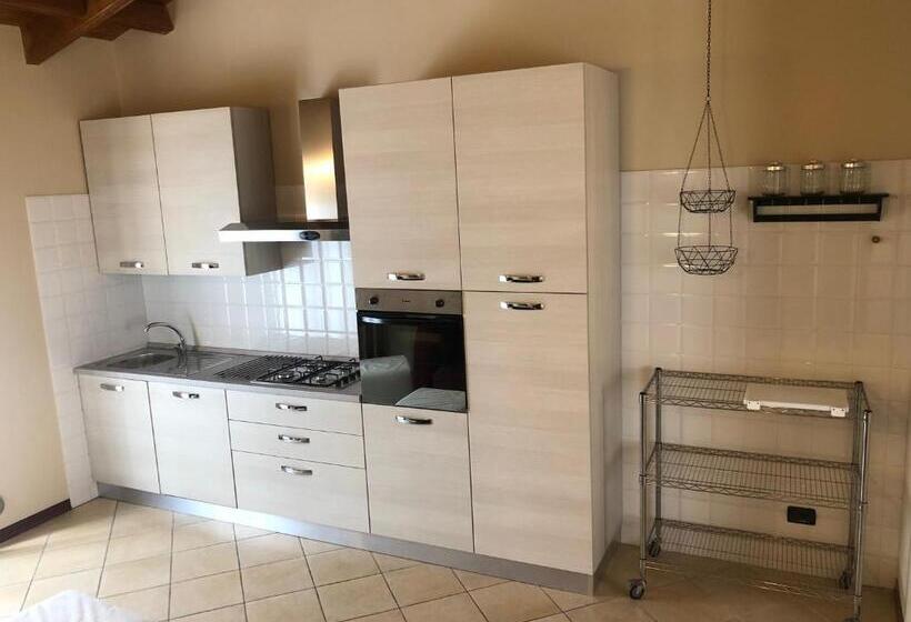 带3个卧室的公寓, Villa Scati Bed And Breakfast