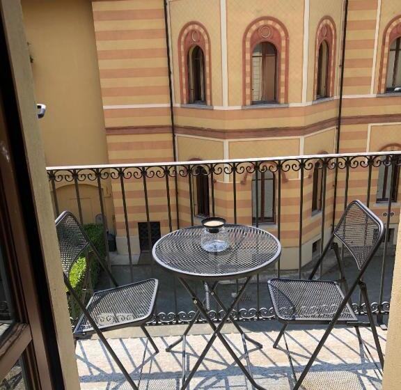 3ベッドルームアパートメント, Villa Scati Bed And Breakfast