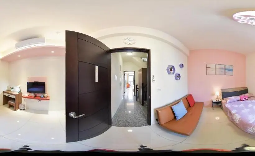 اتاق استاندارد سه نفره, Beauty Chen S House
