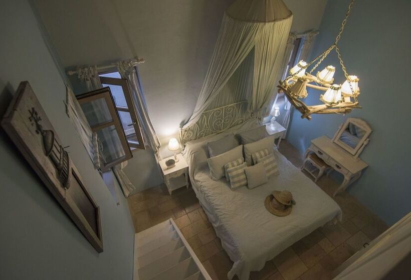 סוויטת אקזקיוטיב נוף לים, Six Keys