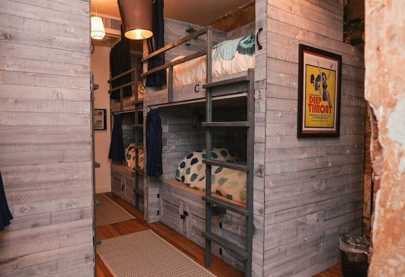 공동 객실, Hostel Fish