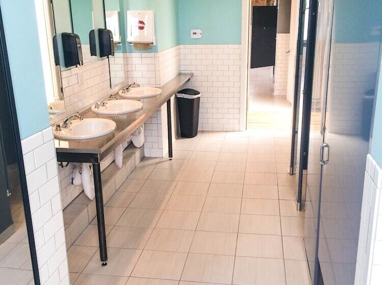 공동 객실, Hostel Fish