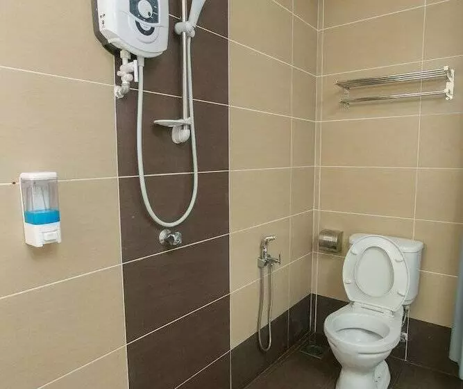ファミリールーム, 1 Hotel Mahkota Cheras