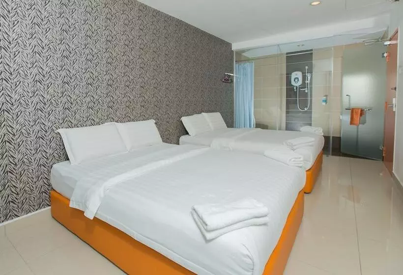 ファミリールーム, 1 Hotel Mahkota Cheras