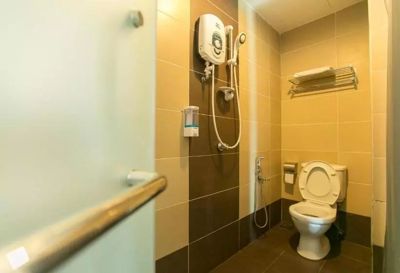デラックスルーム, 1 Hotel Mahkota Cheras