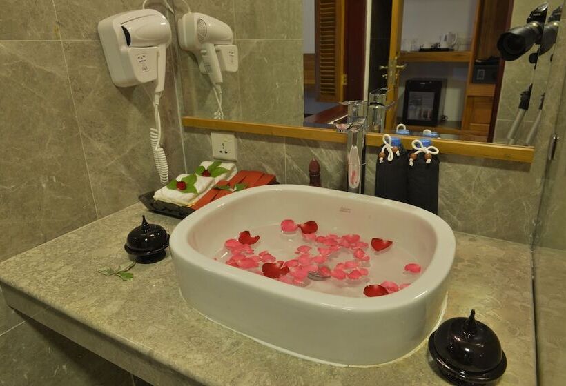 חדר דלוקס, Ananta Inlay Resort