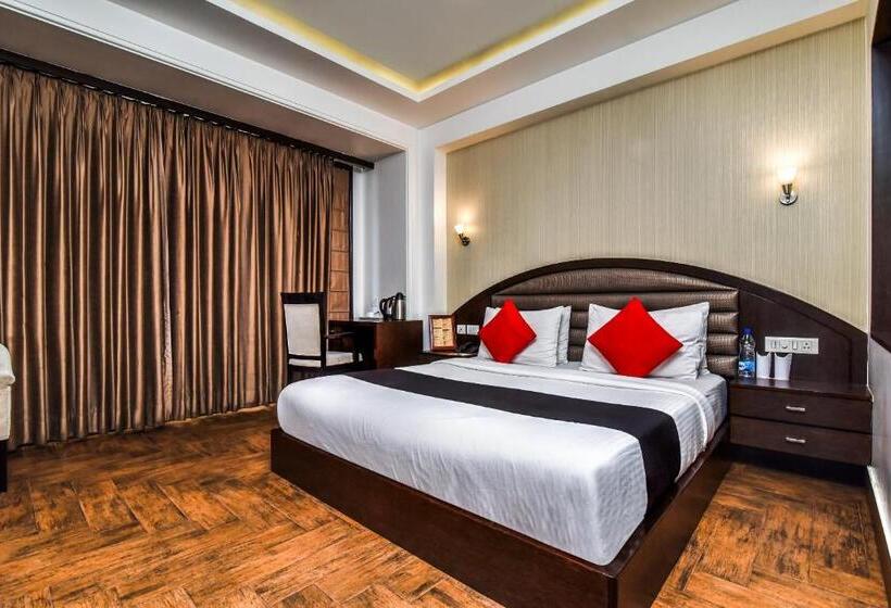 Deluxe Triple Room, Capital O 529 Msk Residency