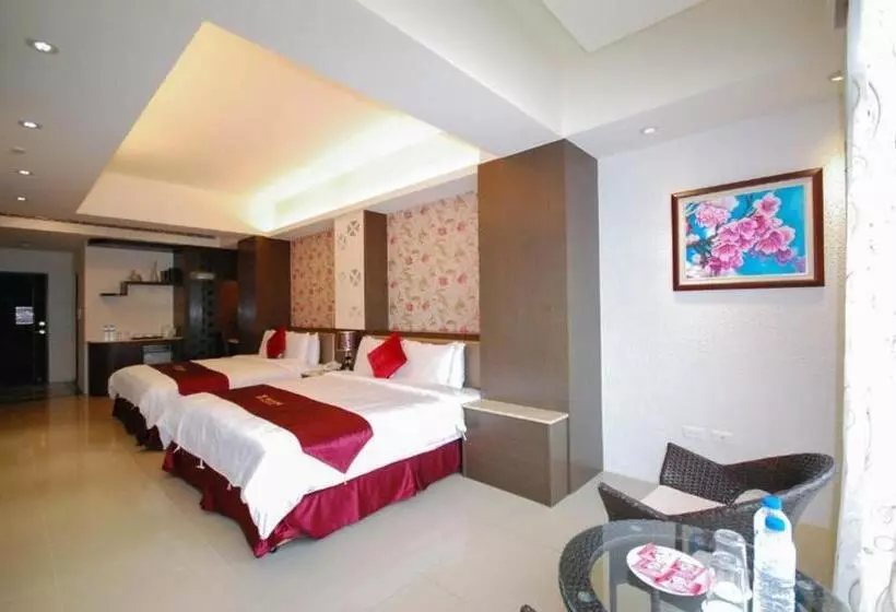 اتاق سوپریور چهار تخته, Cherry Feast Resort