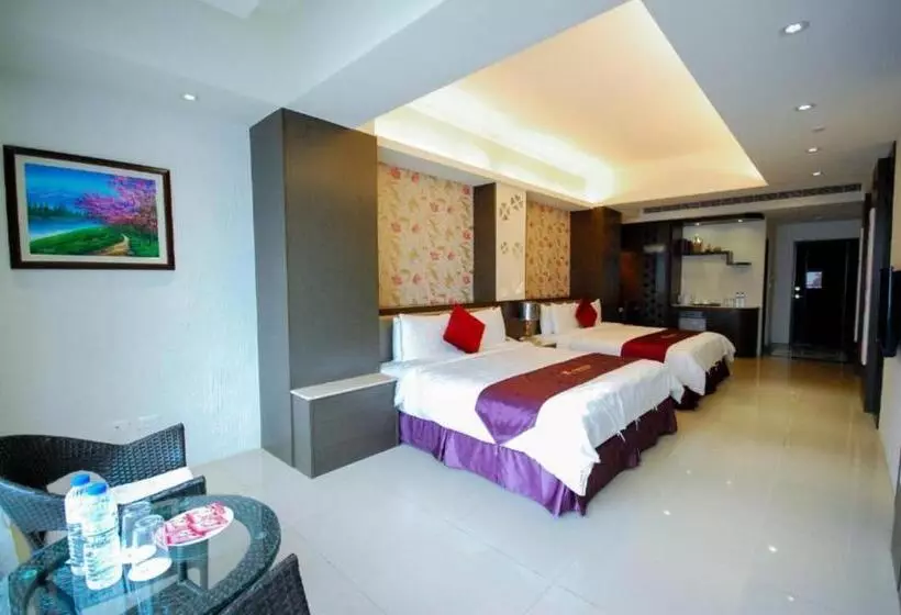 اتاق سوپریور چهار تخته, Cherry Feast Resort
