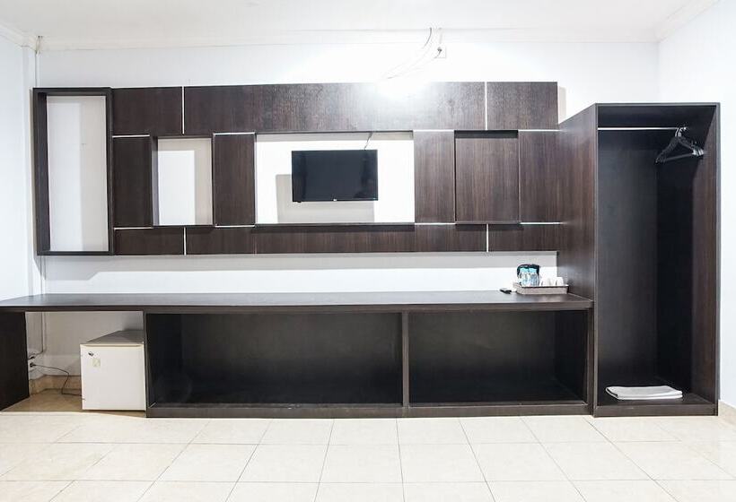 패밀리 룸, Gemini Star