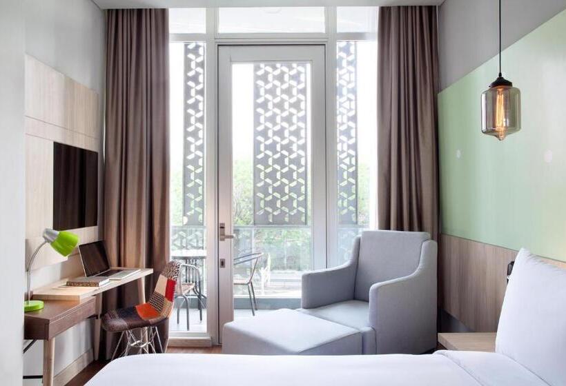 발코니 수피리어 룸, Ibis Styles Jakarta Sunter