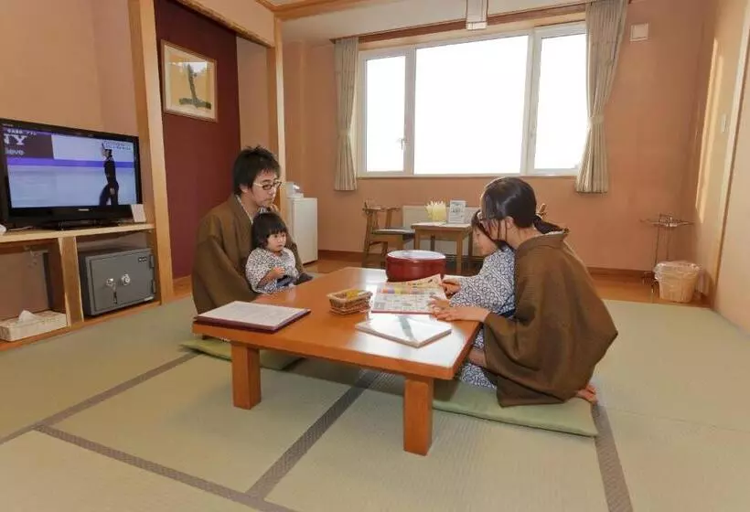 バス共有のスタンダードルーム, Kamihoroso