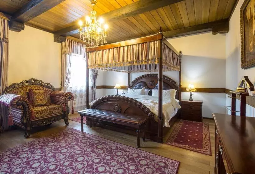デラックスルーム, Zámek Lužec Spa & Wellness Resort