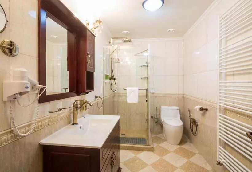 デラックスルーム, Zámek Lužec Spa & Wellness Resort