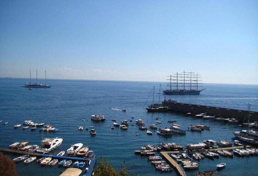 Номер Economy, B&b Il Porticciolo Di Amalfi