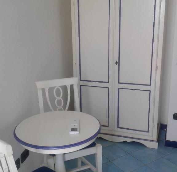 Номер Economy, B&b Il Porticciolo Di Amalfi