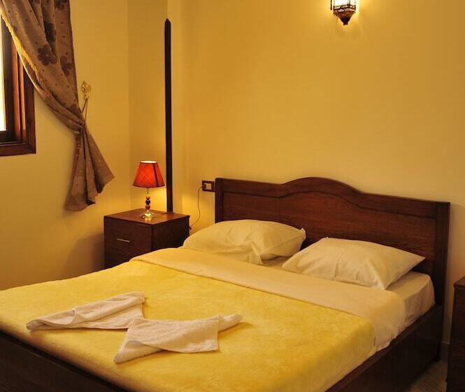 اتاق استاندارد, Al Hambra