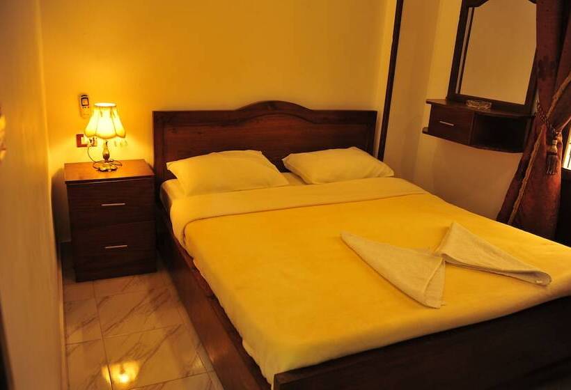 اتاق استاندارد یک نفره, Al Hambra