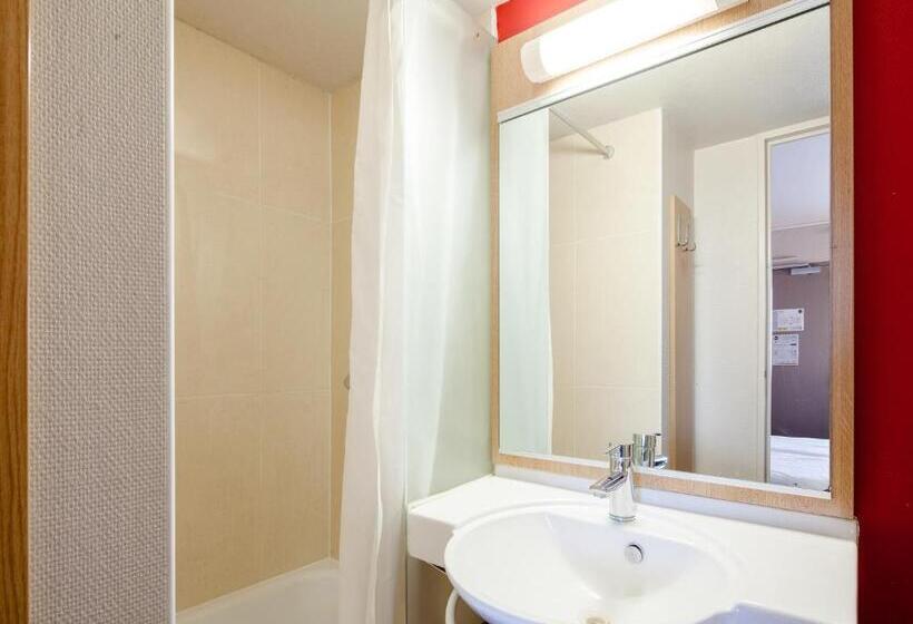 Четырехместный Номер Стандарт, B&b Hotel Amiens