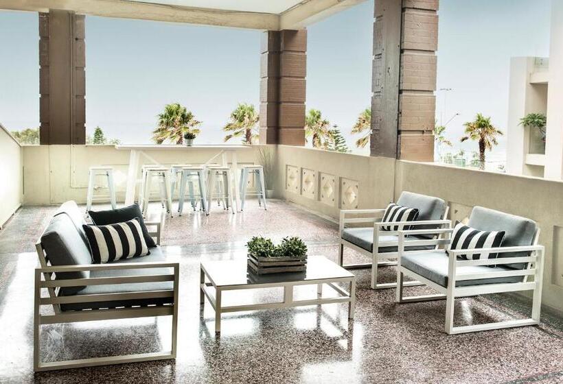 اتاق استاندارد سه نفره, Bondi