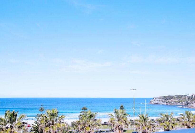 سوییت سوپریور با چشم‌انداز دریا, Bondi