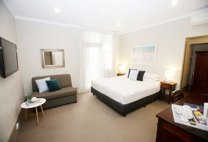 اتاق استاندارد سه نفره, Bondi