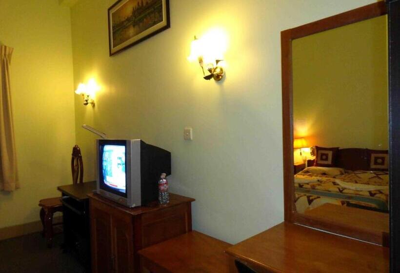 اتاق استاندارد, Greenpark Village Guesthouse