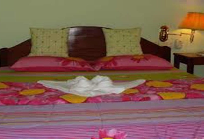 Номер Стандарт Трехместный, Greenpark Village Guesthouse