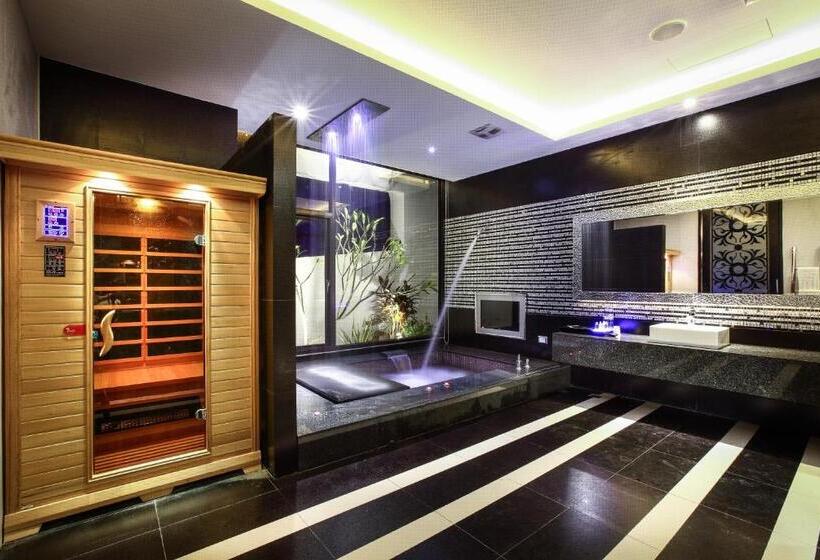 Standard Room, Icloud Luxury Resort &